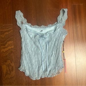Unif Top